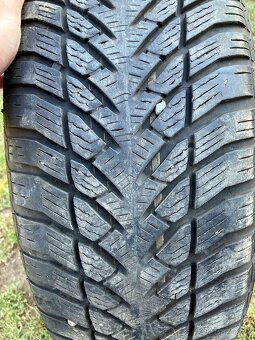 ALU kola Ford + zimní pneu 215/60/R16 Goodyear - 3