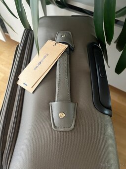 Středně velký nový kufr Samsonite - 3