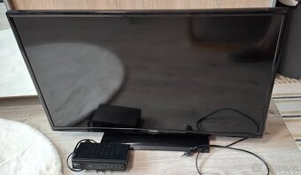 Tv Led Hyundai + set top box - 3