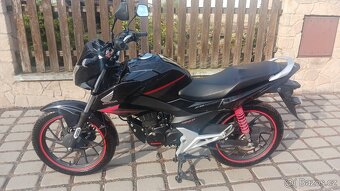 Honda CB 125 F - 3