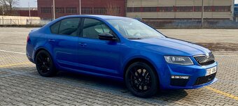 Octavia RS 220 2.0TSi 162kw manuál - 3