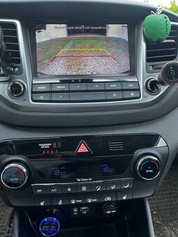 Hyundai Tucson 1.7CRDI Trikolor - 3