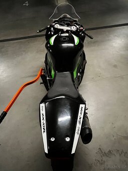 KAWASAKI ZX10R - 3