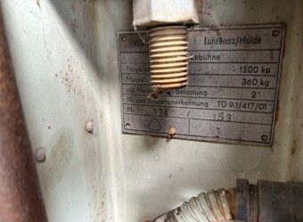Nůžkový hydraulicky zvedák 1,5T Ddr - 3