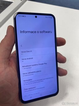 Samsung Galaxy S23 FE - 3