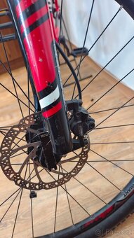 Prodám kolo Giant 27.5, vel rámu M. - 3