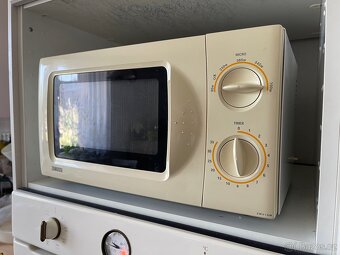 Mikrovlnná trouba Zanussi – plně funkční - 3
