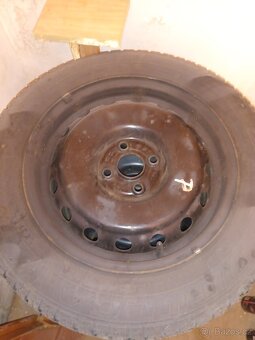 Zimní pneu 185/65 R15 88 Z + disky - 3