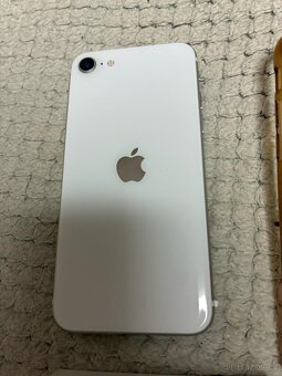 Apple SE 2020 - 3