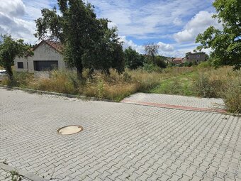 Prodej stavebního pozemku v obci Drnek 943 m2 - 3