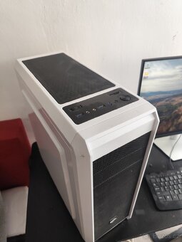 HERNÍ PC RYZEN 7 2700X RX 5600XT 6GB 1TB SSD - 3