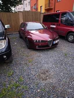 Alfa Romeo 159 1.9jtdM 8v díly - 3
