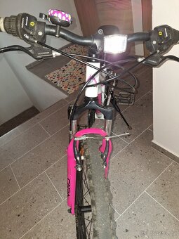 Author A-Matrix 26 - 3