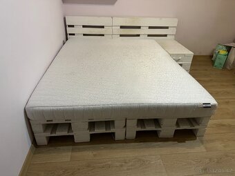 Postel z palet - 3