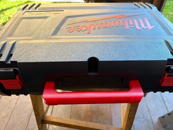 Milwaukee - kufr na rázový utahovák - 3