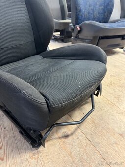 Ford Mondeo Mk4 2007-10, řidičova sedačka, sedadlo - 3