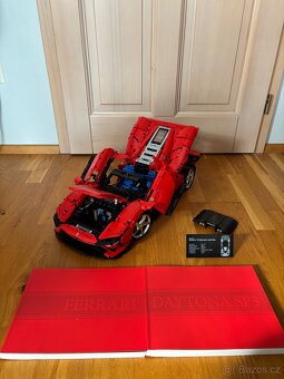 Lego Ferrari Daytona SP3 42143 - 3