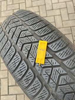 Zimní pneu Pirelli 215/65 R17 - 3