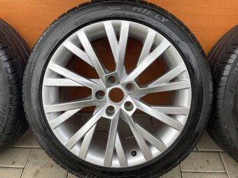 ANTARES Orig.skoda Superb3 5x112 8jx18 ET 44 VW 235 45 R18 - 3