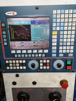 Cnc soustruh Pinacho Mustang 225 - 3