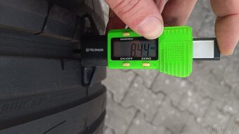 225/45/18 225/45 r18 - 3