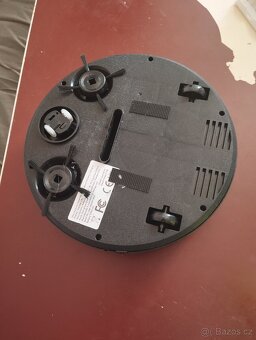 Robotický vysavač - 3