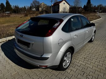 Ford Focus 1.6i 74Kw Style - Klima - 3