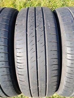 Kumho Ecowing ES01 185/60/15 Letní - 3