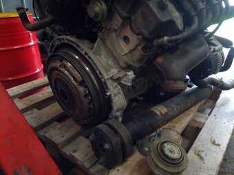 Motor Mercedes-Benz W210 2.8 V6 - 3