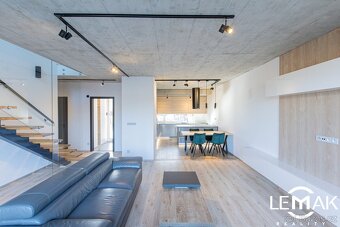Prodej, rodinný dům, 150 m2, Olomouc - Mačákova, ev.č. 00169 - 3