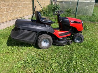 Zahradní traktor Jonsered LT 2317 CMA - 3