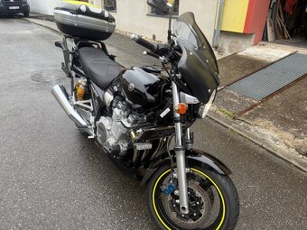 Yamaha XJR 1300 - 3