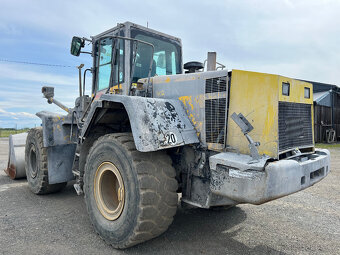 Čelní nakladač KOMATSU WA-380, R.V. 2012 - 3