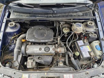 Volkswagen Golf 3 - 3