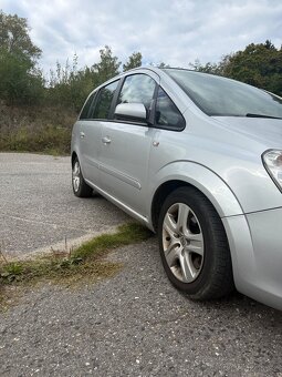 Opel Zafira B. 2009r. 1,7 diesel. 7 mist. - 3