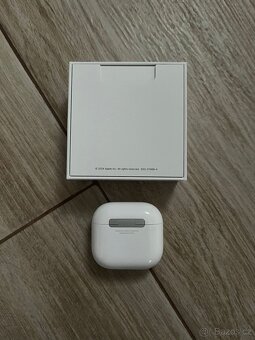 AirPods 4 ANC - 3