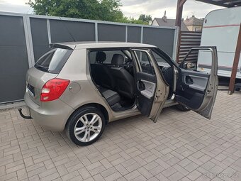 Benzínová Škoda Fabia 1.majitel...58709km - 3