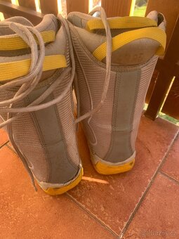 Starší snowboardové boty - 3