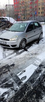 Ford fiesta - 3