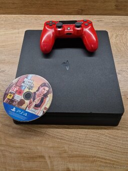 PS4 Slim - s ovladačem a GTA 5 - 3