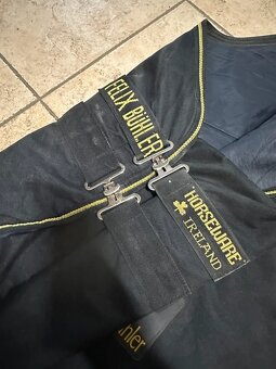 Výběhová deka 145 - 3