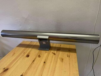 Bang & Olufsen BeoLab 3500 (Šedý) + Stojan na stůl - 3