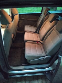 Seat Alhambra 2.0 TDI 103KW 3xdigi Klima 2x kola nová - 3