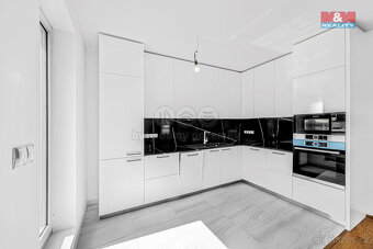 Prodej bytu 4+kk, 146 m², ul. Rubešova - Praha 2 - 3
