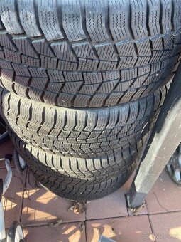 Prodam 4ks zimní pneu 225/45r17 - 3