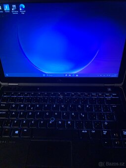 Prodám notebook Dell - 3