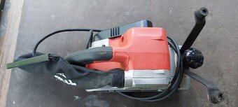 Makita M9400 Pásová bruska - 3