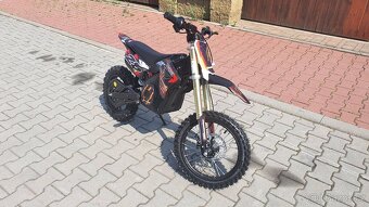 Elektrická motorka MiniRocket Coyote 1500W 48V oranžová kola - 3