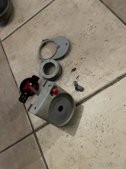 Scháním mechanizmus na šíbr Felicia - 3