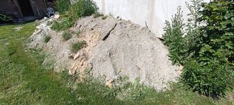 Stavební suť a zavážková hlína - 3